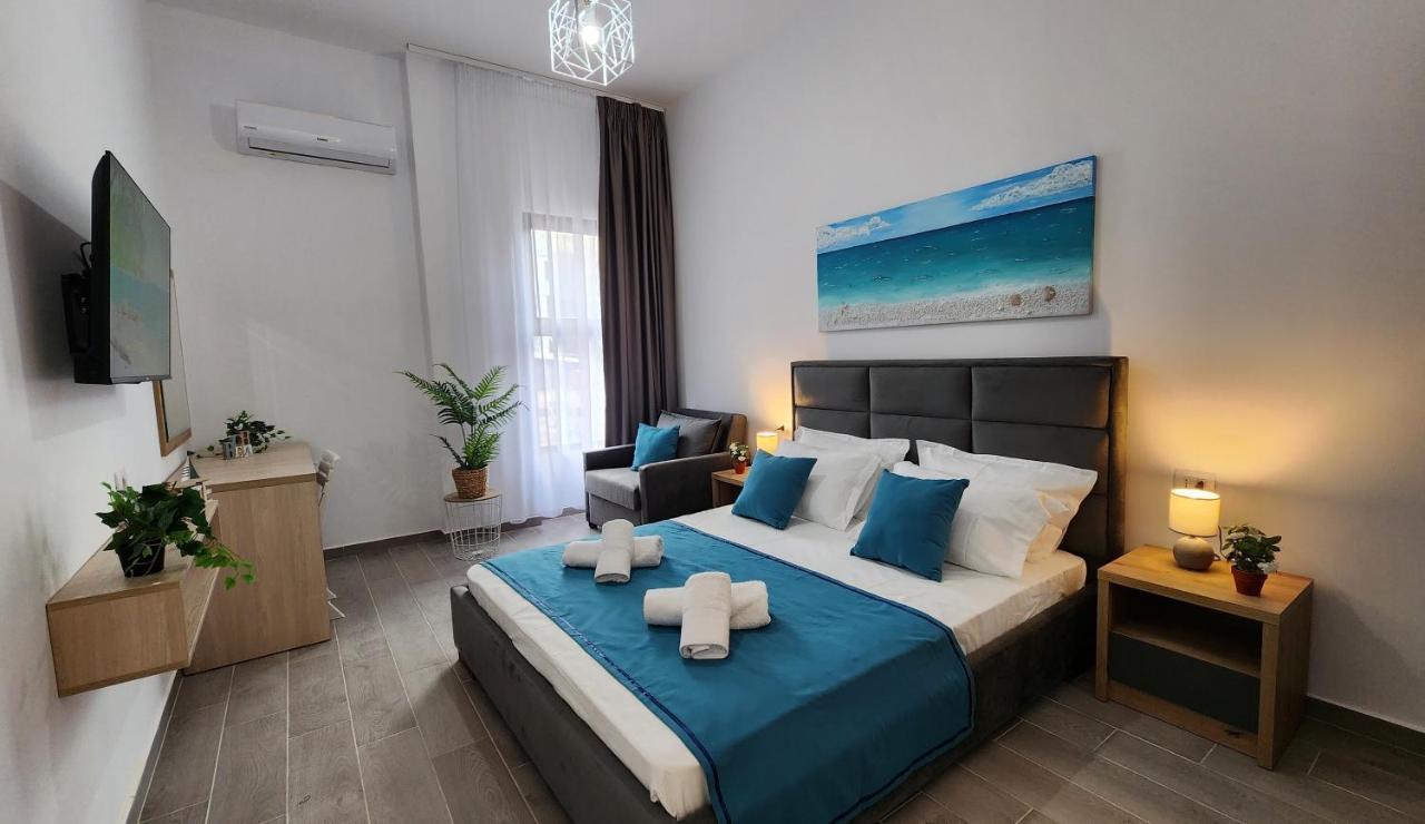 Solar Rooms And Apartments Himarë Extérieur photo